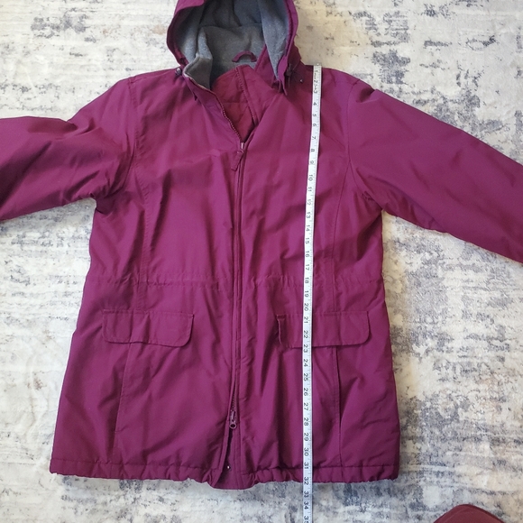 L.L. Bean Women's Insulated Parka Jacket Size Large EUC Burgundy - Picture 4 of 11